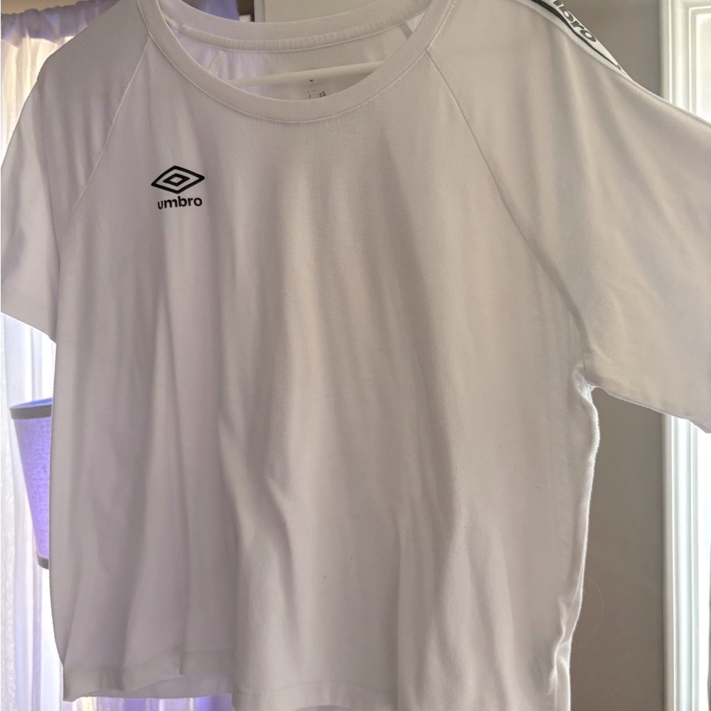 VINTAGE SEMI CROPPED -Umbro White Tee with Black Logo Trim
